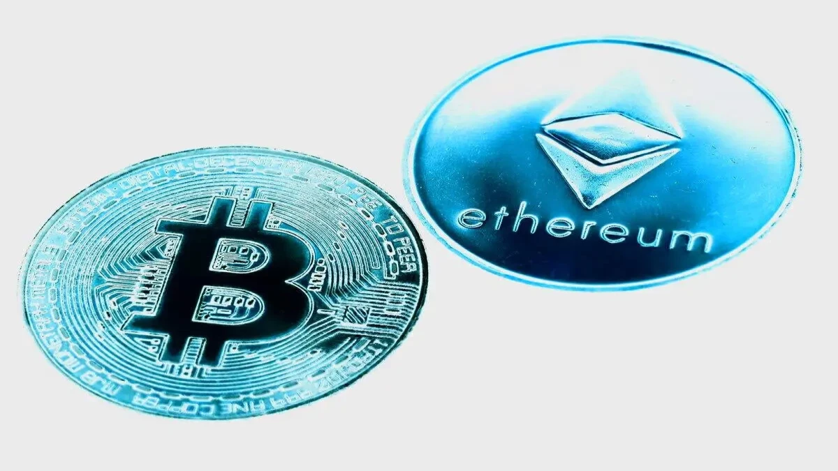 قیمت بیت‌کوین و اتریوم امروز دوشنبه ۶ مهر ۱۴۰۵